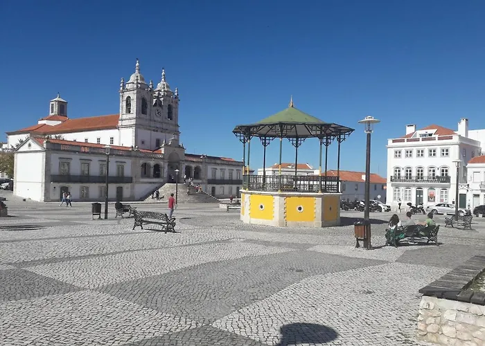 Aconchego Local * Nazaré